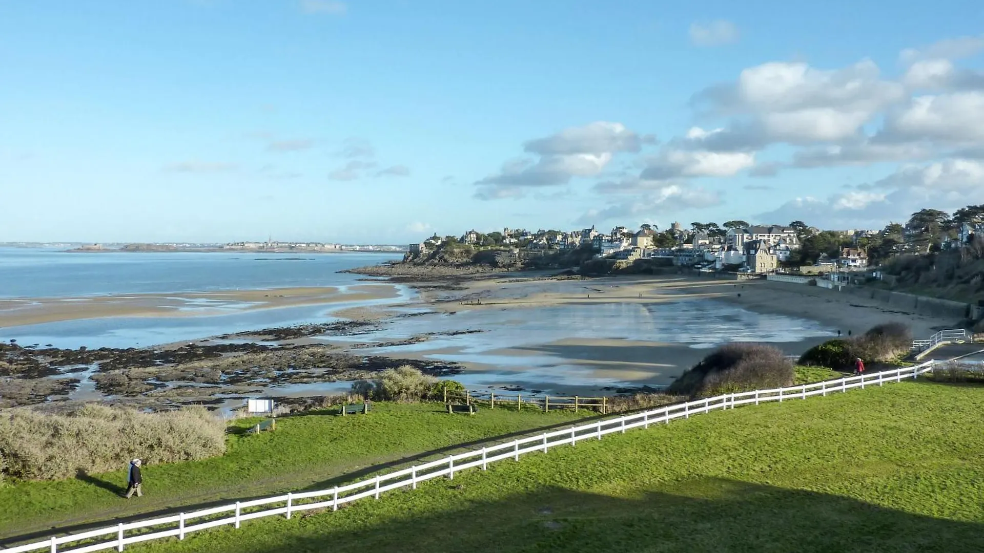 Apartment Le Triskel By Interhome Dinard