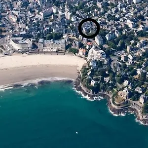 Dinard: A 100 M De La De L'ecluse Apartment